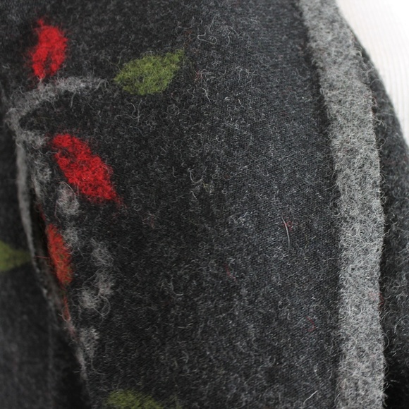 New Italy Wool Cardigan Sweater Black Gray OS - Picture 5 of 7